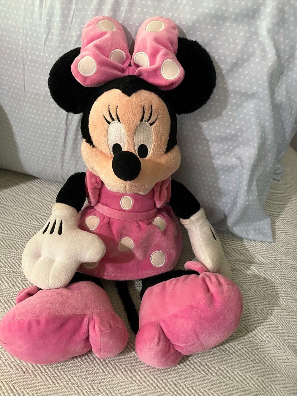 Authentic Original Disney Parks Minnie Mouse plush